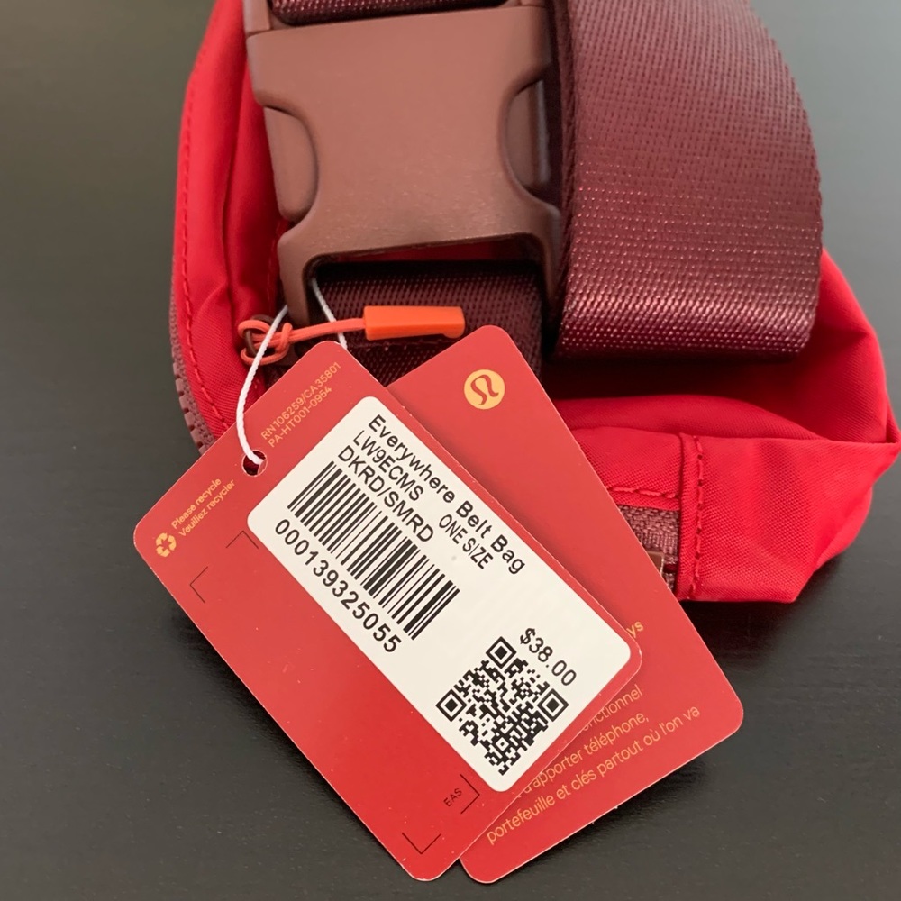 lululemon Lunar New Year Everywhere Belt Bag in Dark Red/Smoky Red Gold NWT New - Picture 7 of 16